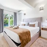 Pine By Algarve Holidays * Olhos de Agua (Albufeira)