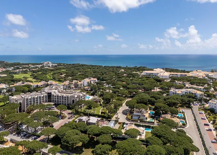 Pine By Algarve Holidays Olhos de Agua (Albufeira)